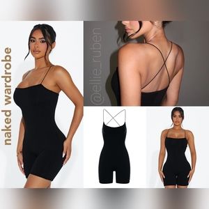 naked wardrobe the nw scoop em' up romper - Black (L)